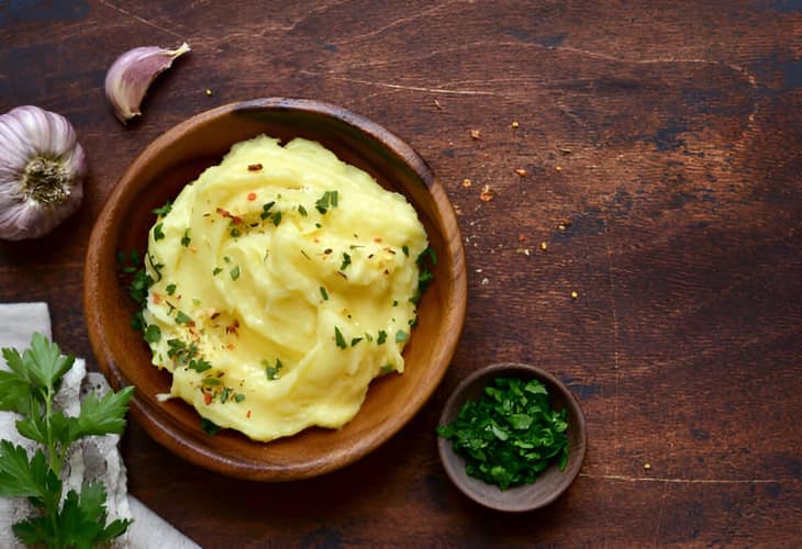 Puré de patatas cremoso al estilo americano, mashed potatoes