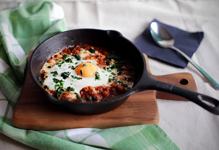 Prepara huevos rancheros en casa