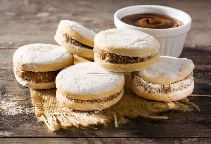 Receta de alfajores argentinos rellenos de dulce de leche