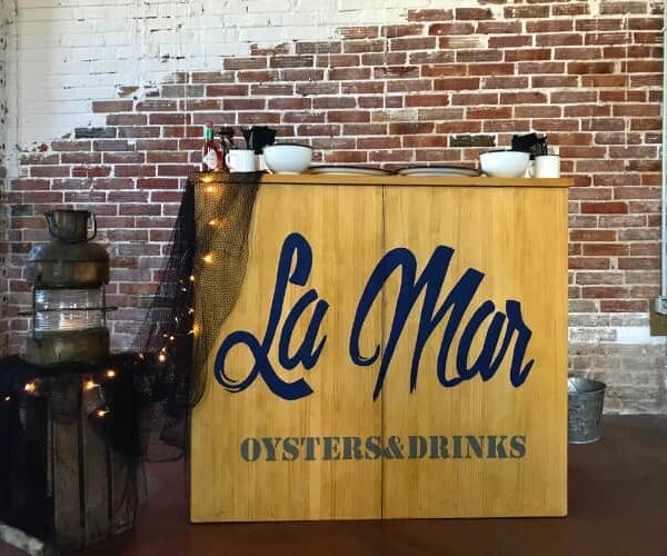 La Mar Oysters & Drinks: Campeones en Apertura de Ostras