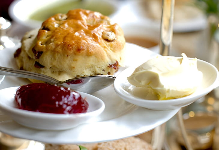 Prepara Scones los panecillos ingleses