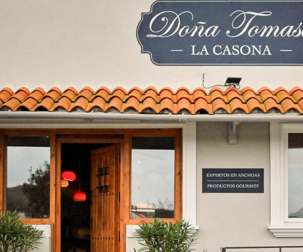 Doña Tomasa – La Casona, un refugio para amantes de la buena mesa