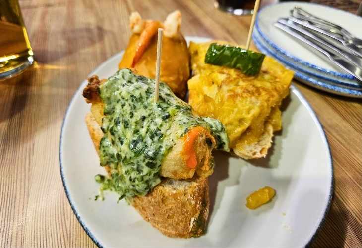 comer y cenar de tapas por Santander