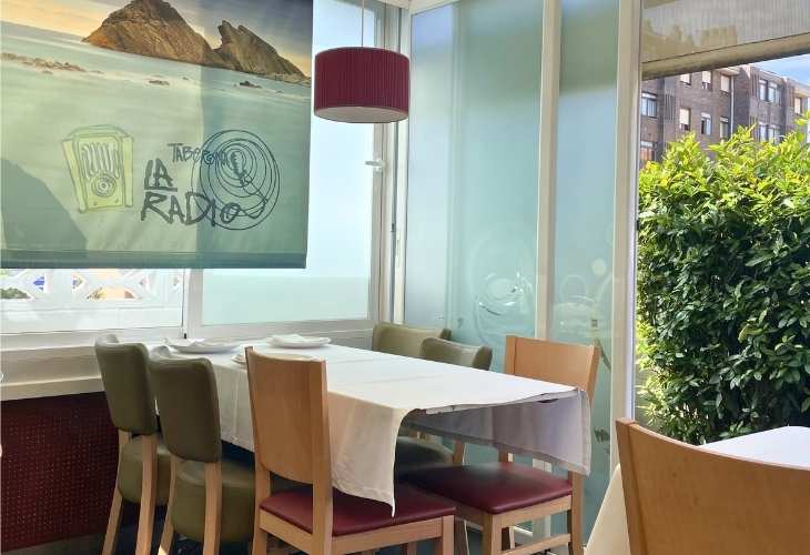 Dónde comer las mejores rabas de Santander en Taberna La Radio