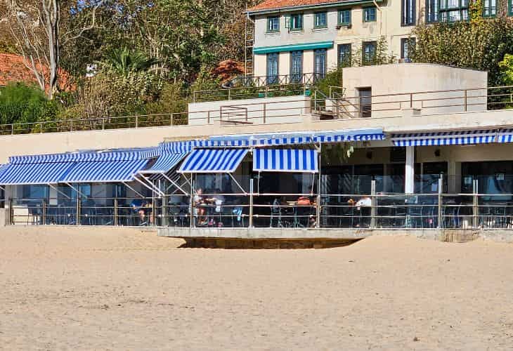 Terrazas con vistas en Santander Balneario de la Concha