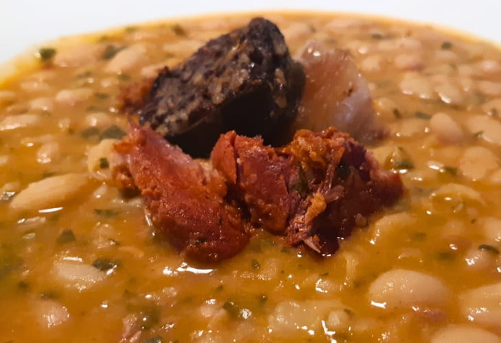 Plato del día Cocido montañes taberna cachalote