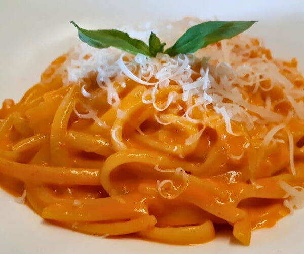 Plato del día en Santander: cocina casera y ambiente auténtico en Taberna Cachalote