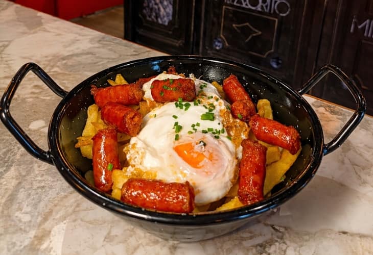 huevos con chistorra